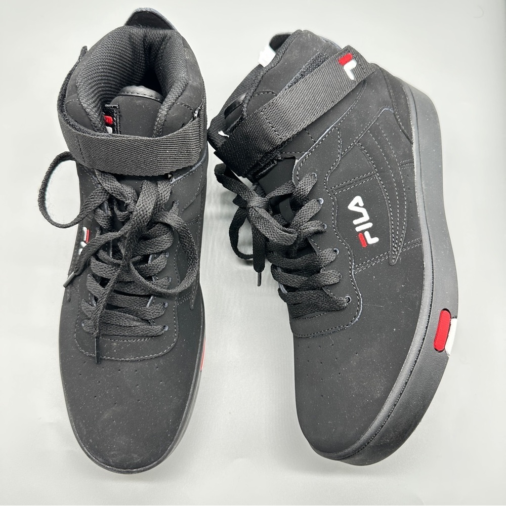 👉 Fila V-10 Lux High-Top Sneakers – Men’s Size 9 Black/Red/White New in Box